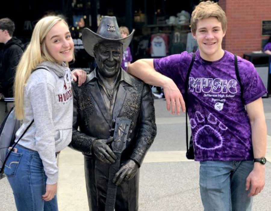 jefferson-high-school-trip-educational-discovery-tours-5 Educational Tours