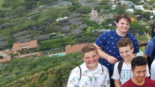 student trip to hawaii, the students did some student travel planning