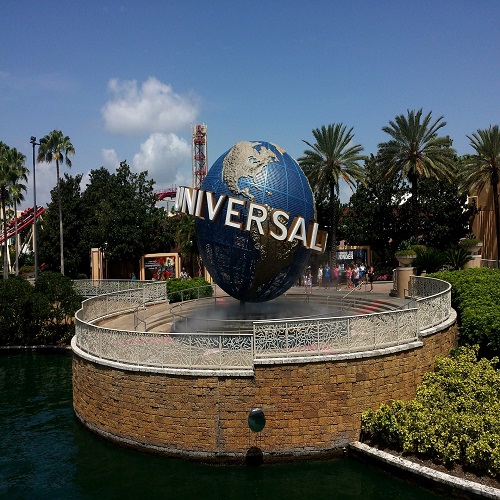 student trip to universal studios