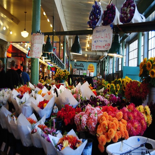 visit pikes market