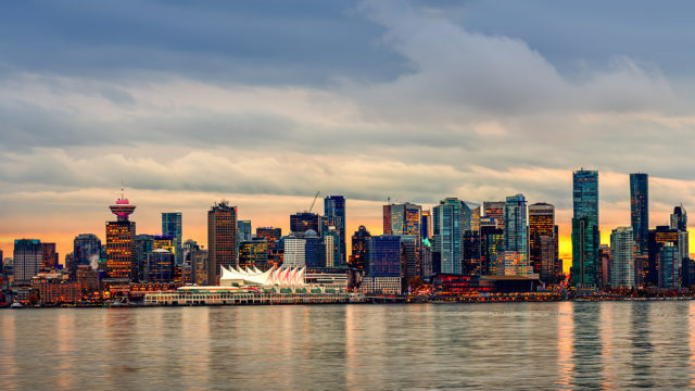 Educational Discovery Tours giving a performance tour in Vancouver. Performance tours.